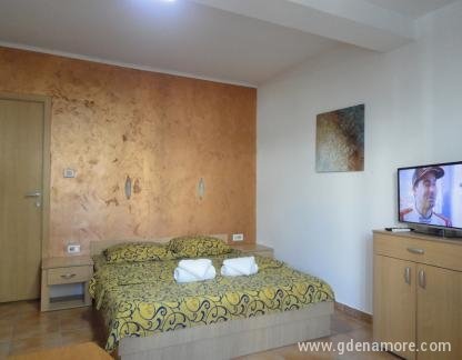 Vila Mare Budva, , alloggi privati a Budva, Montenegro - 101 (13)